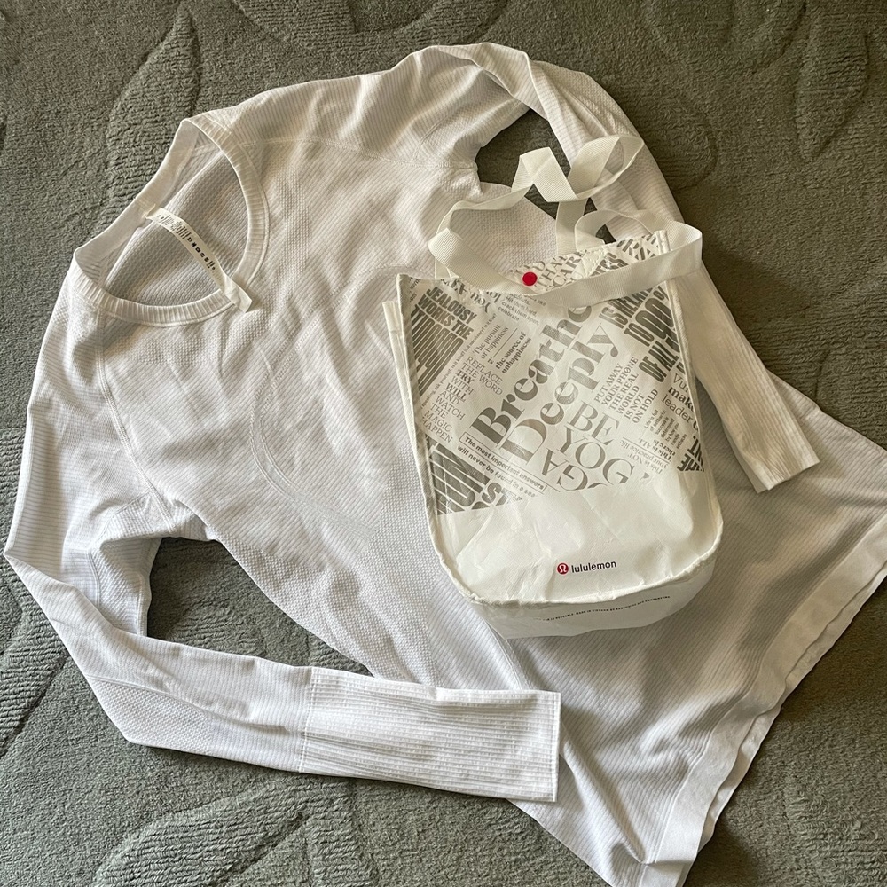 Lululemon swiftly long sleeve size 10